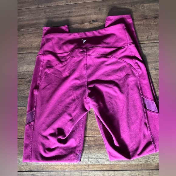 Old Navy Active Leggings - Picture 3 of 4